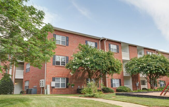 Exterior View of Trellis Pointe Apartments in Holly Springs, NC
