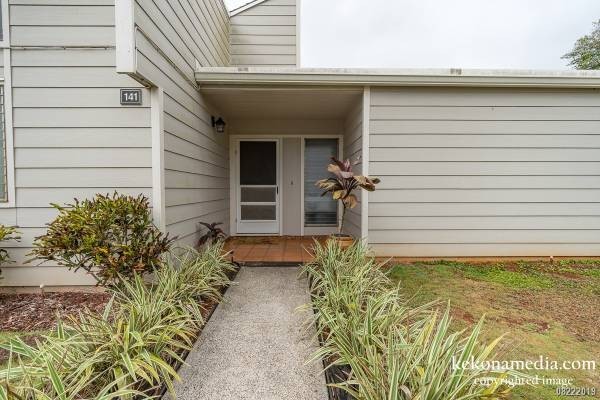 3-bedroom 1.5-bath townhome with 2 parking stalls in Mililani!  Available on Dec 1, 2024