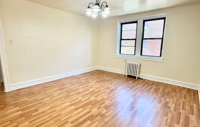 715 East Church Lane