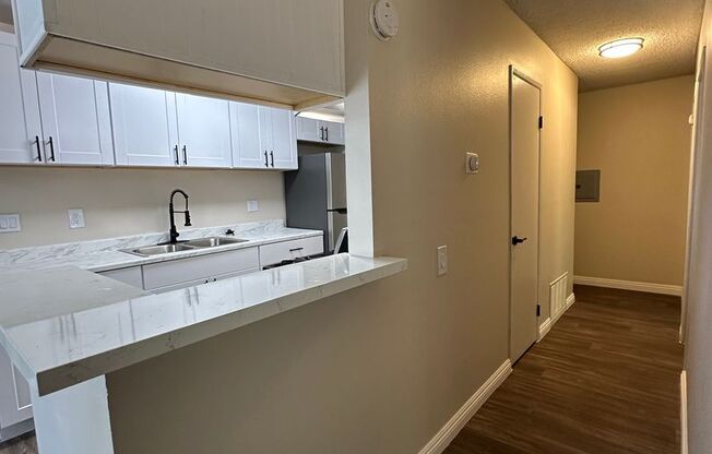 2 beds, 1 bath, 772 sqft, $2,475, Unit 55