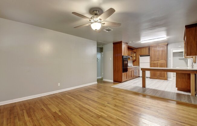 Cherrywood House - Available for August!