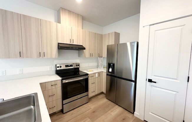 2 beds, 1.5 baths, 1,060 sqft, $1,495, Unit 1