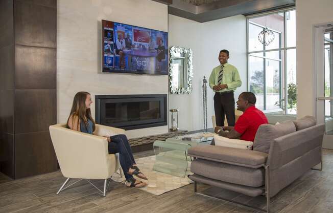 Lobby Vista at the Heights of Eastwood Apartments near Eastwood Towne Center