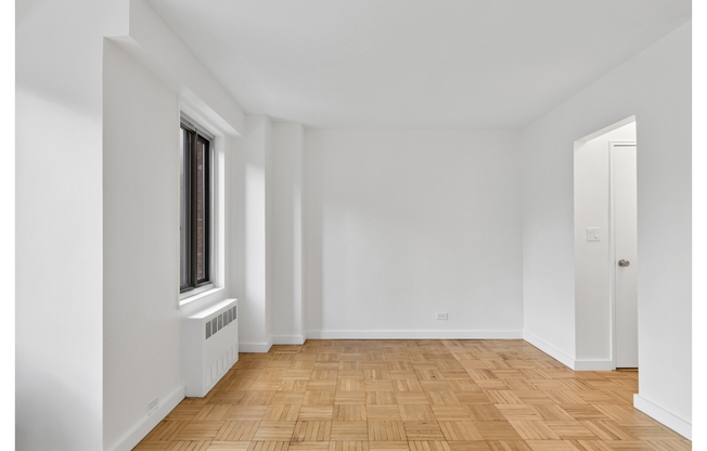 1 bed, 1 bath, 585 sqft, $5,400, Unit 4K