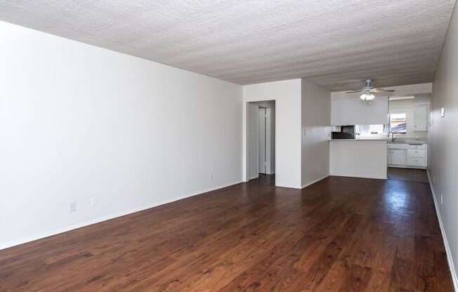 1 bed, 1 bath, 735 sqft, $2,050, Unit E