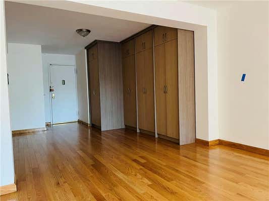 2 beds, 1 bath, 1,100 sqft, $2,750, Unit B19