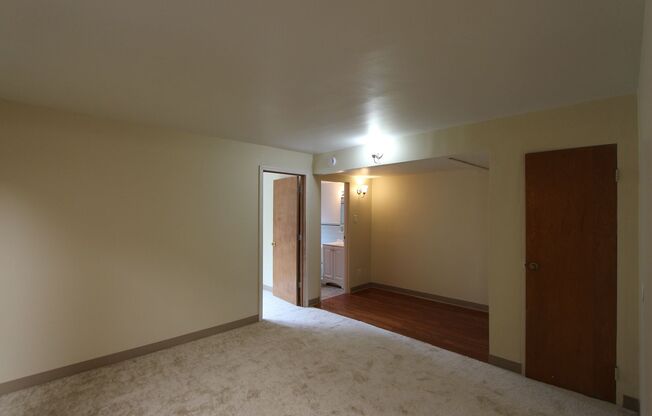 Whitney Avenue Apartments