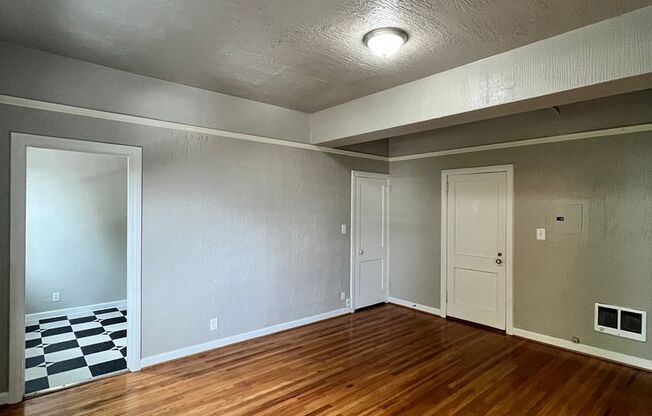 1 bed, 1 bath, $1,495, Unit 104