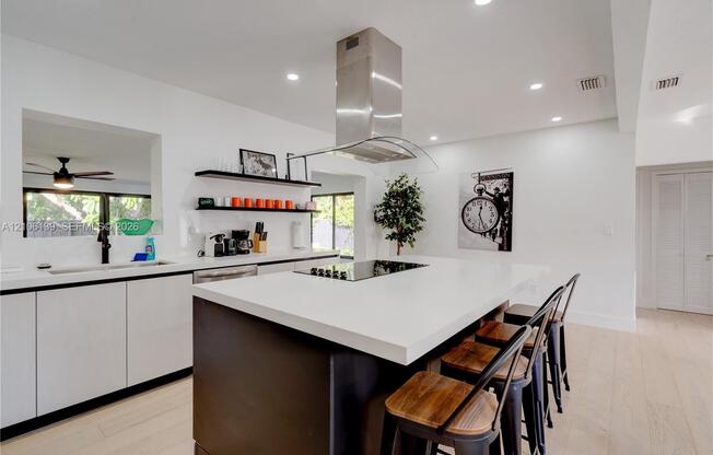347 NE 110 ST