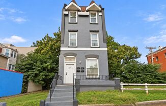 1216 N 41st St