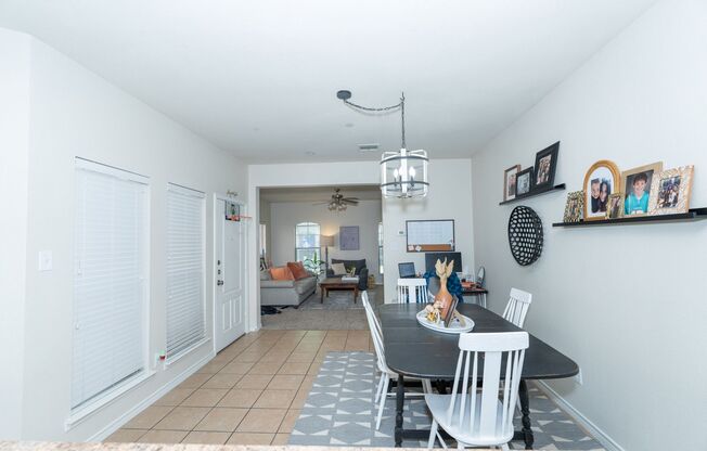 6703 FIRENZE LN