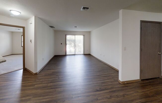 1 bed, 1 bath, $1,602, Unit 14304