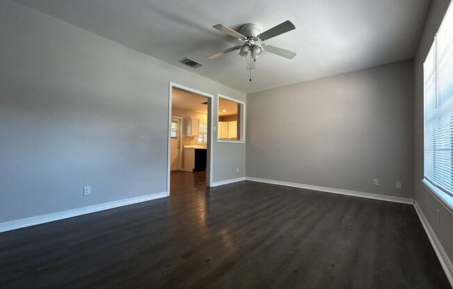 3 beds, 1 bath, $1,395