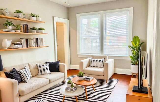 1235 Randolph St NW