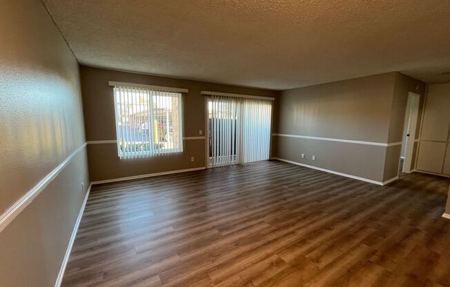 2 beds, 1 bath, 980 sqft, $2,500, Unit 046