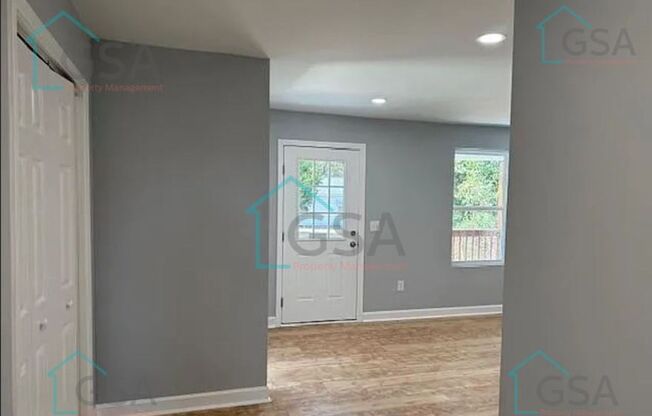 3 beds, 2 baths, 1,162 sqft, $1,500, Unit 8 Bradley Street-1