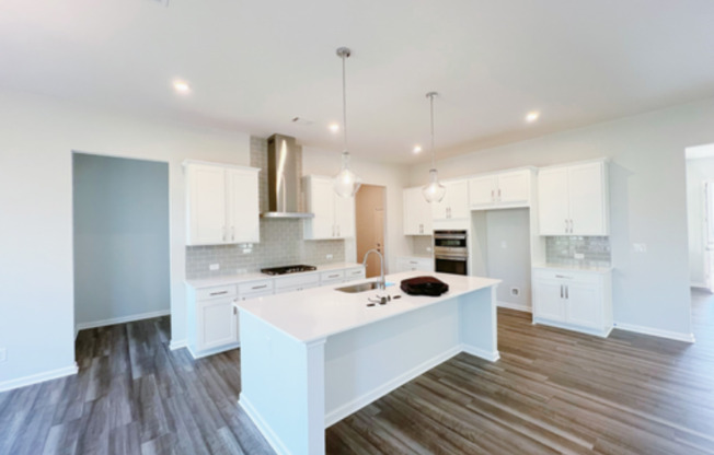 2475 WHISTLER WAY NE
