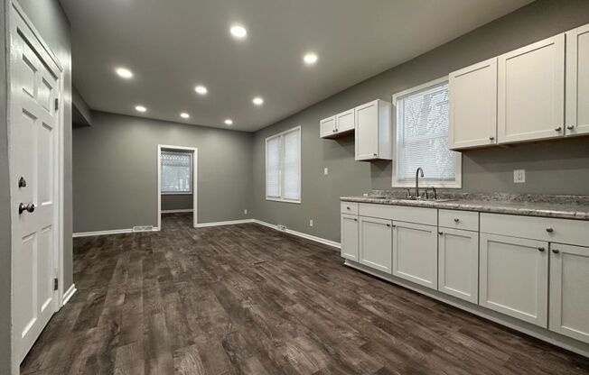 1009 Broadway Ave South