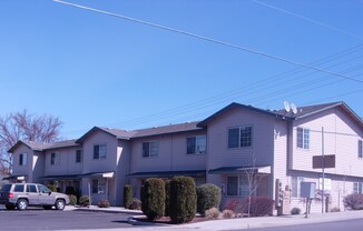 Townhome in Redmond Near Downtown