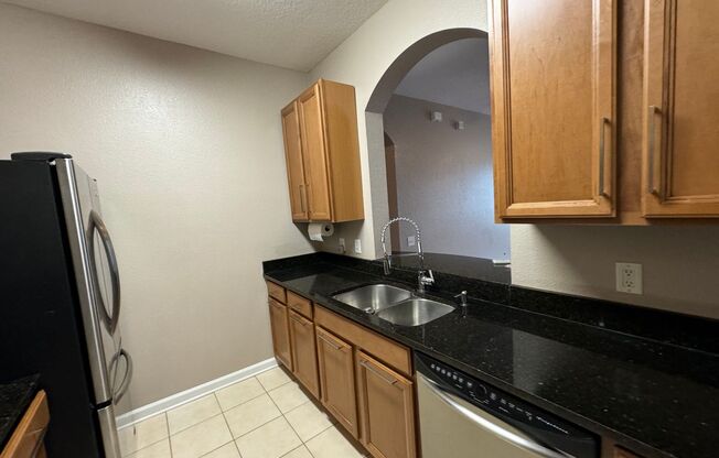 3 beds, 2 baths, $1,750, Unit # 301