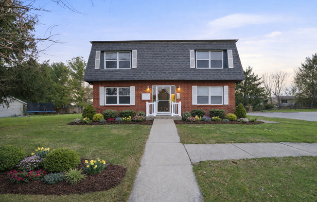 Sycamore Court Apartments