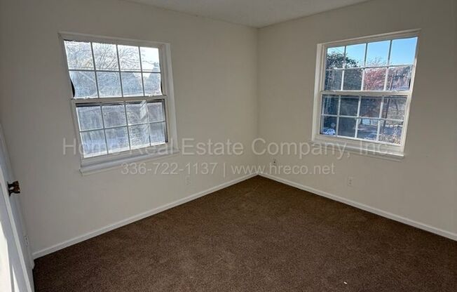 Clovermont Apartments | 1025 Carolina Avenue Apt C