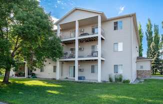 Sandstone Apartments | Fargo, ND