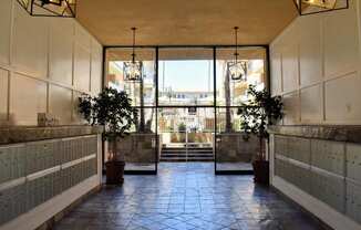 Entrance to Palermo and mail area