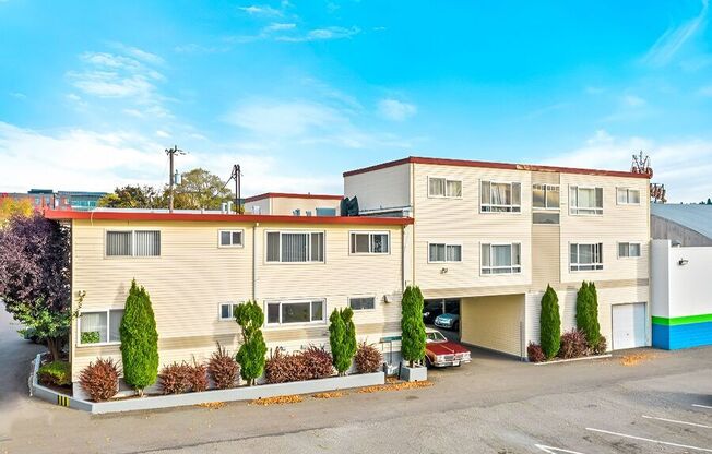 1441 NW 52nd St