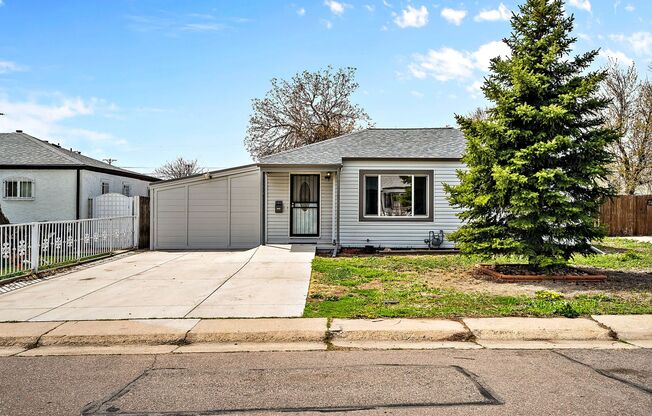 Updated 3BD, 1BA Chaffee Park Home with Back Yard