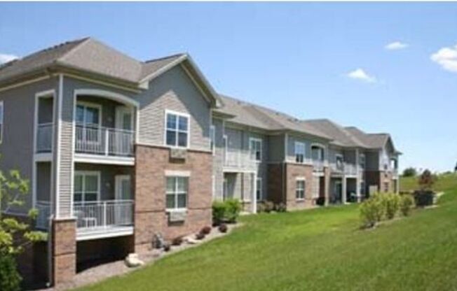1 bed, 2 baths, $1,600, Unit 871-207