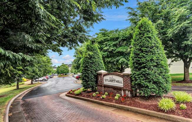 a street with a sign that says sugar hill