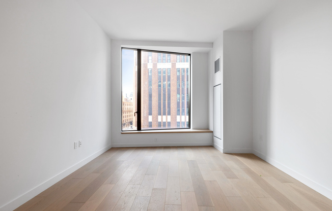 11 Hoyt Street