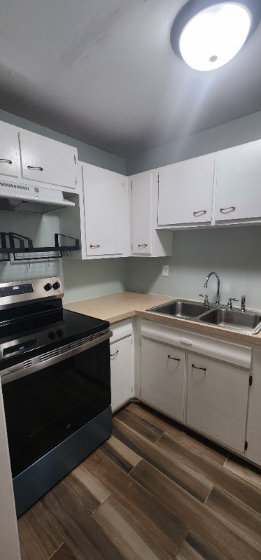 401 KENILWORTH RD