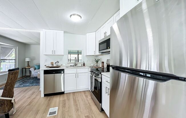 Gorgeous fully remodeled 2-Bedroom, 2 Bath home 55+