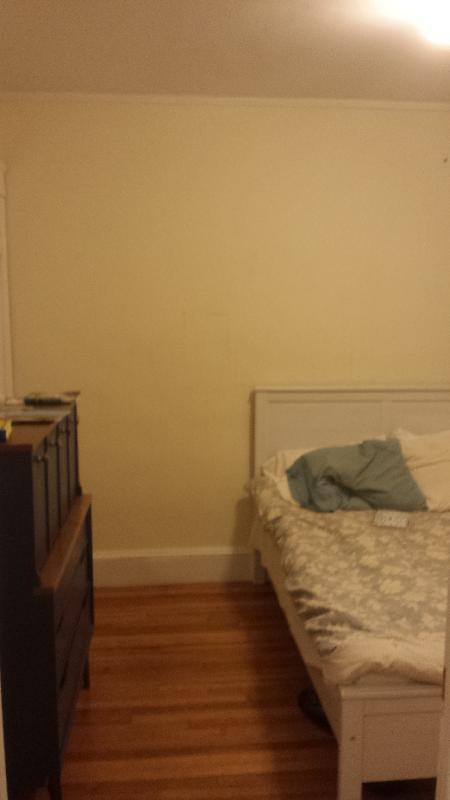 1 bed, 1 bath, $2,400, Unit 9