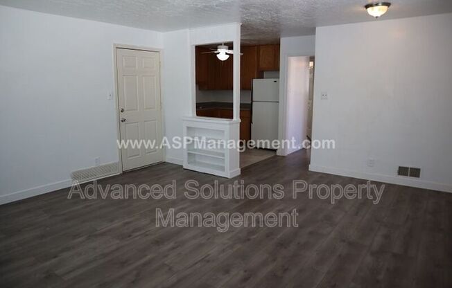 370 E Sherman Ave