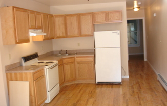 3 Bedroom Off Campus Housing