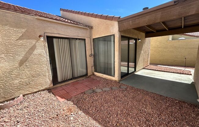 Charming Summerlin retro 2-bedroom home