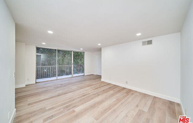 1 bed, 2 baths, 971 sqft, $3,599, Unit 508