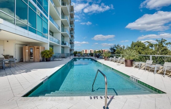 2 beds, 2 baths, $2,995, Unit Unit 621