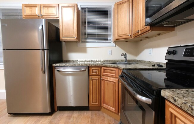 6 8 NASHUA ST