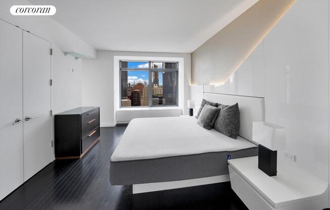 1 bed, 1 bath, 910 sqft, $5,650, Unit 23B