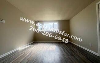 2 beds, 1 bath, 700 sqft, $925, Unit D