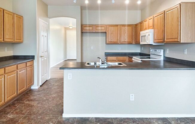 Enjoy the Incredible Estrella Mountain Ranch amenities!