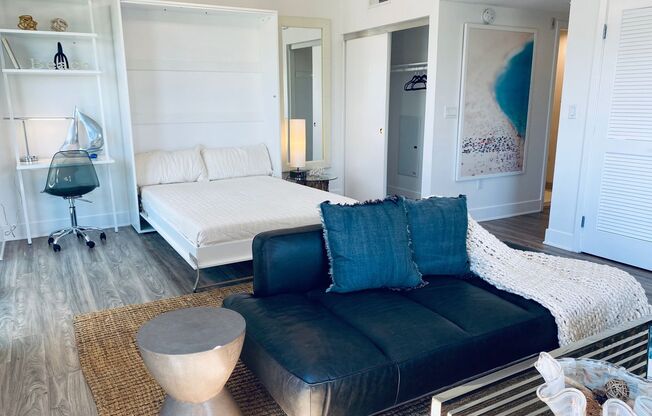 Studio, 1 bath, 489 sqft, $6,000, Unit A105