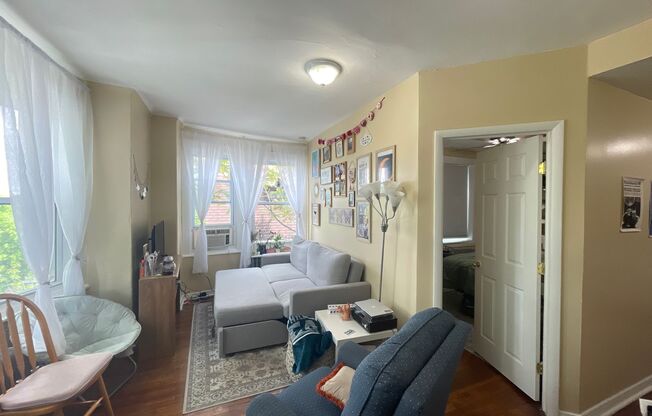 3312 Hamilton