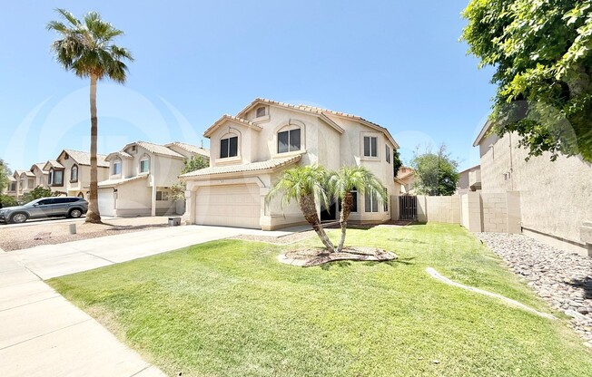 1242 W GLENMERE DR