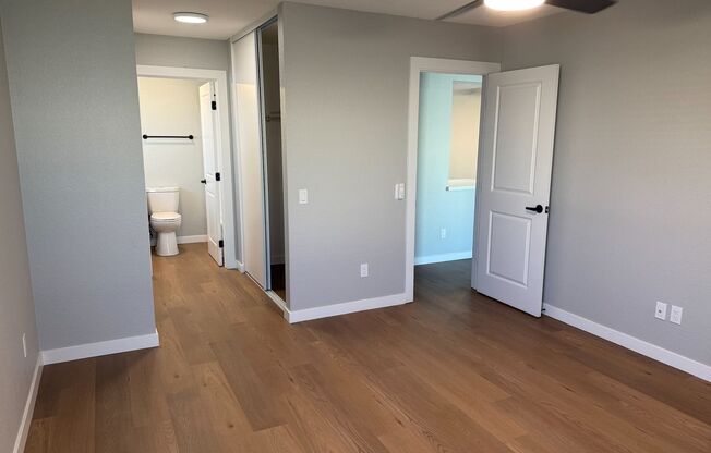 2 beds, 2 baths, 910 sqft, $2,680, Unit 1J