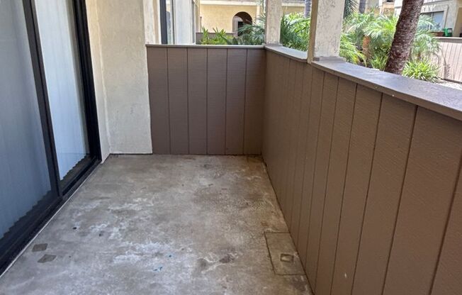2 beds, 1 bath, 594 sqft, $2,095, Unit 1340-16